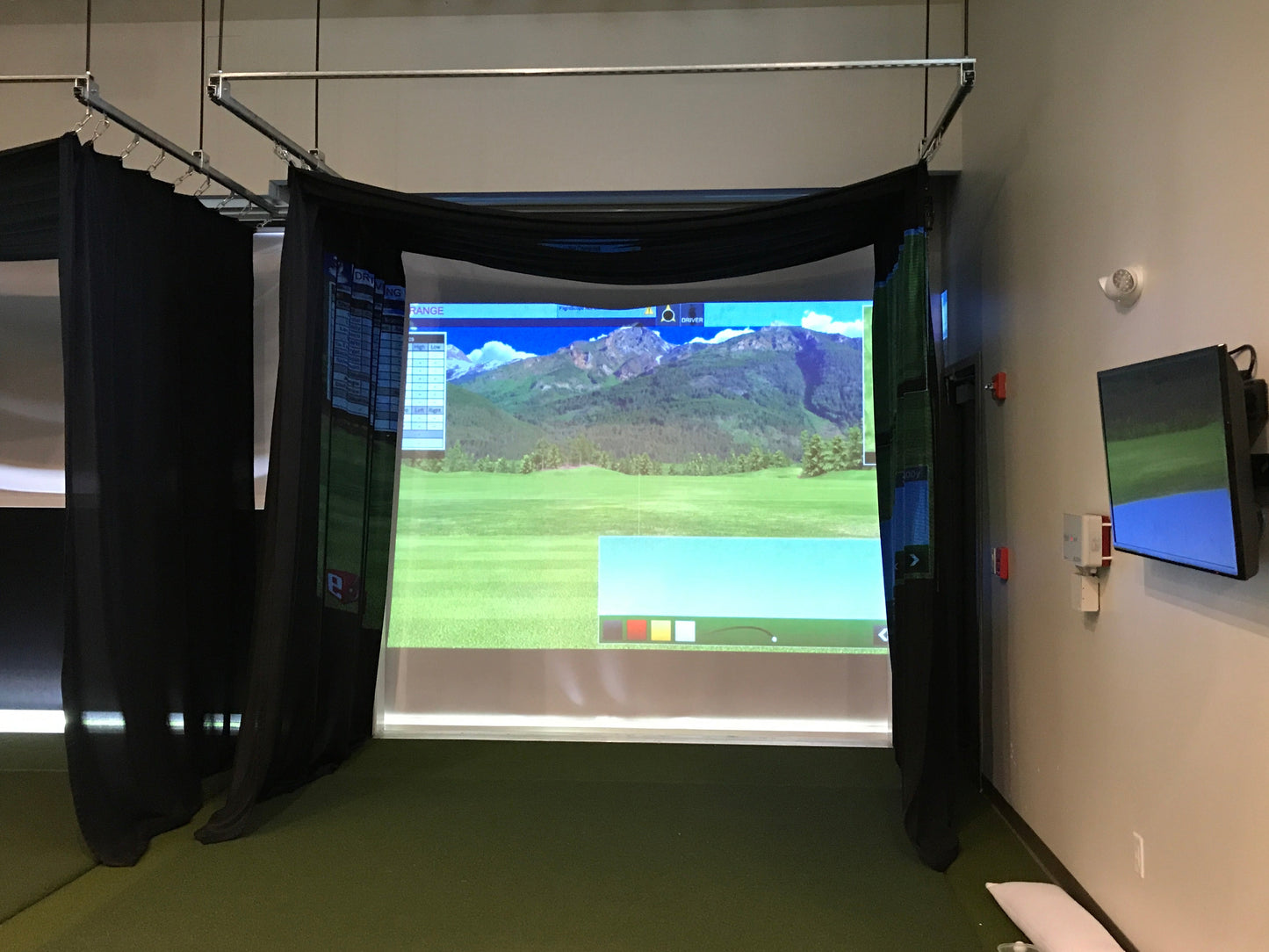 Screen Shot Golf Simulator Screen